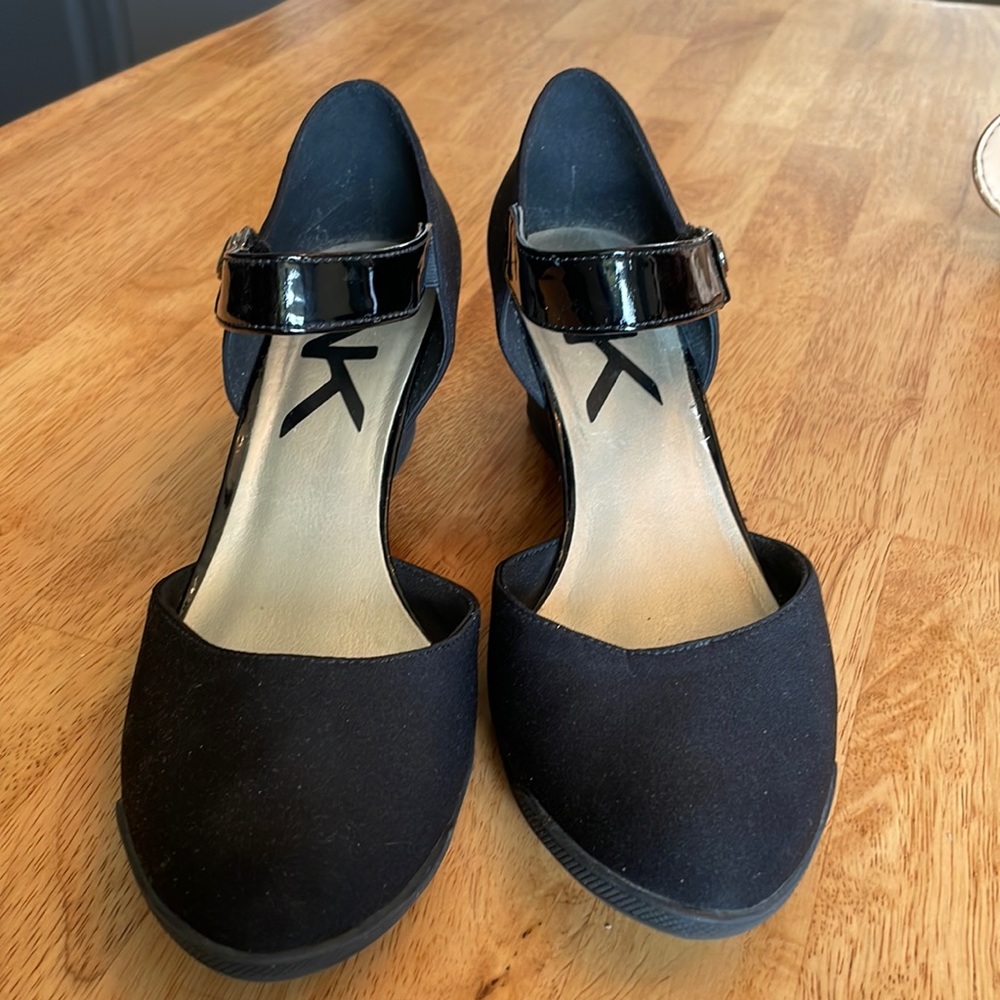 Anne Klein Sport Black Wendell with Patent Leather Staps